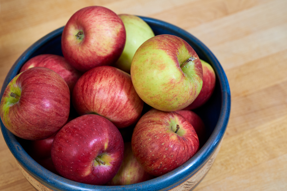 Bowl of red apples