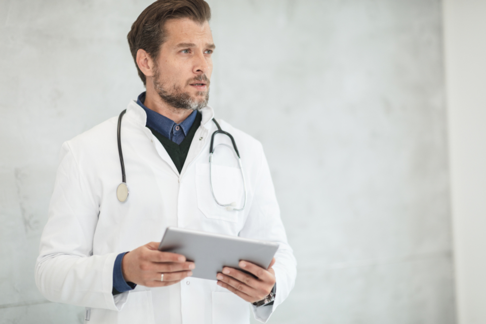 Online Men's Health Clinics in Canada: How Virtual TRT Works