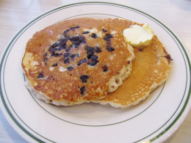 Gluten-Free Blueberry Cottage Cheese Pancakes