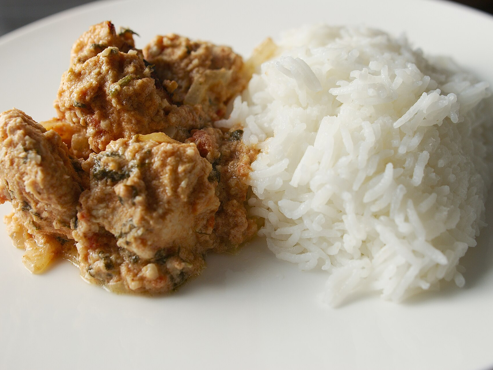 Butter Chicken Feast with Rice and Naan