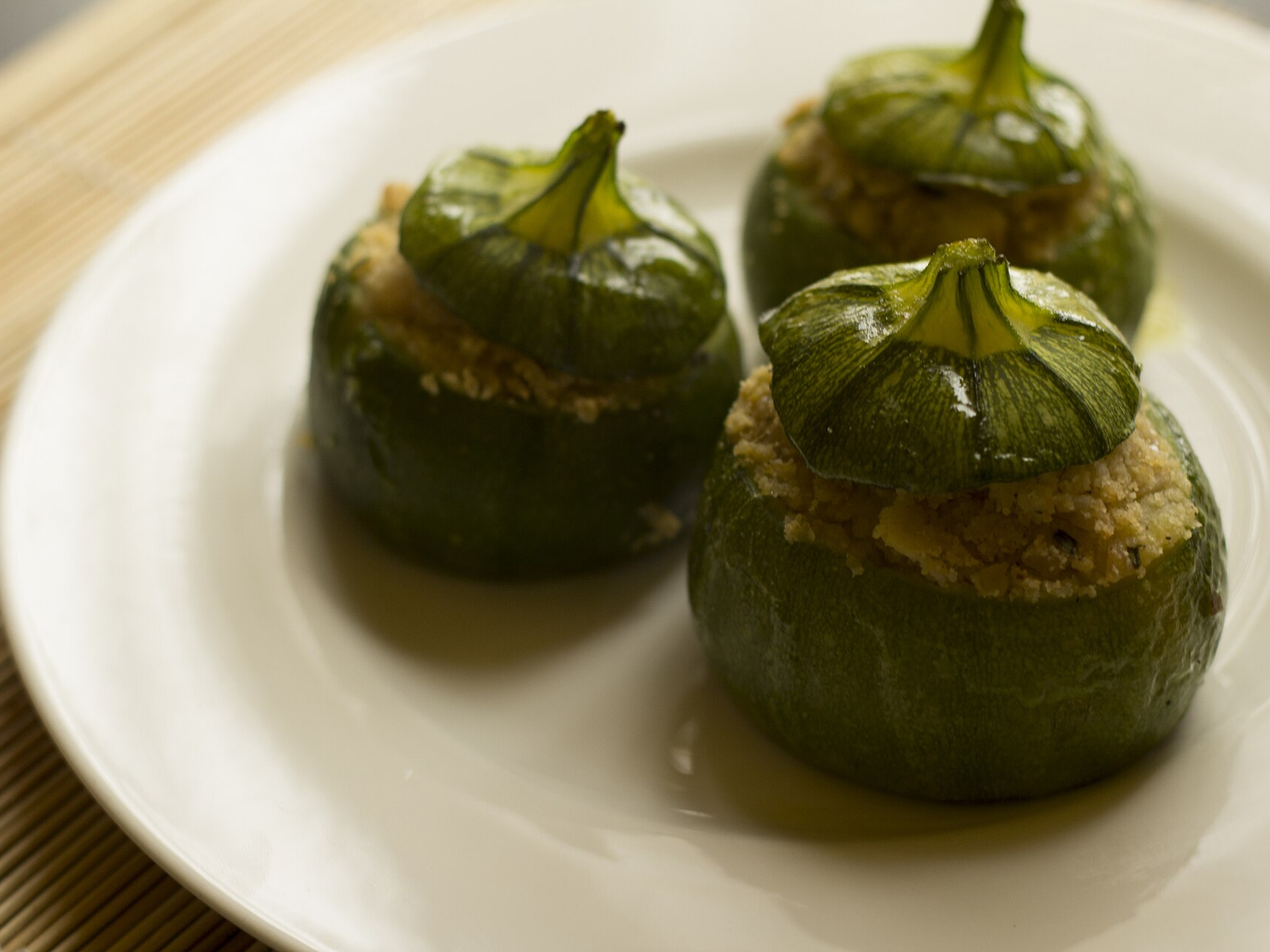 Chicken and Quinoa Stuffed Zucchini Boats