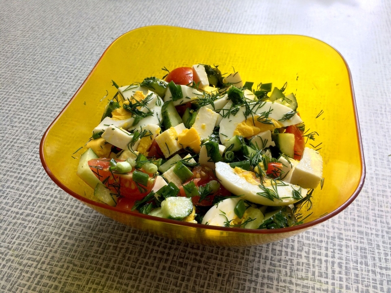 Protein-Packed Egg and Cottage Cheese Salad