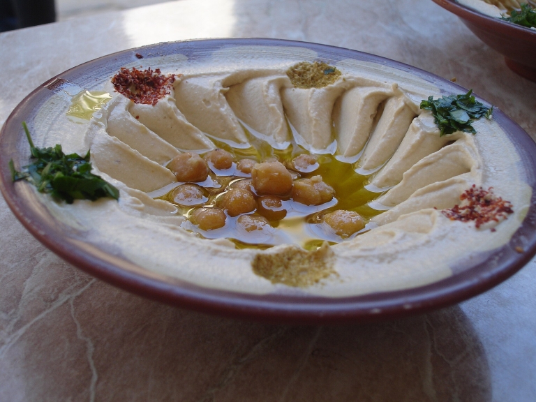 Edamame Hummus with Veggies