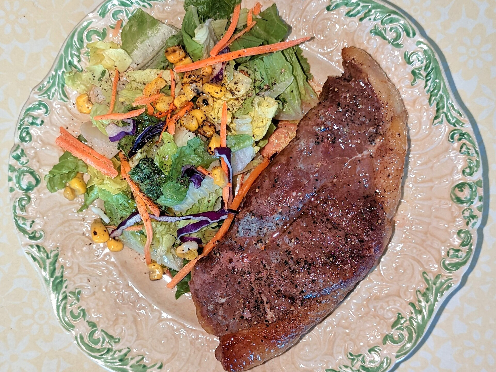 Grilled Steak Salad with Herb Vinaigrette (Low-FODMAP)