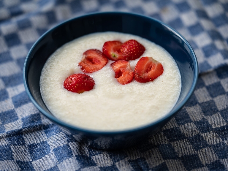 Maple Pecan Protein Porridge (Low-FODMAP)