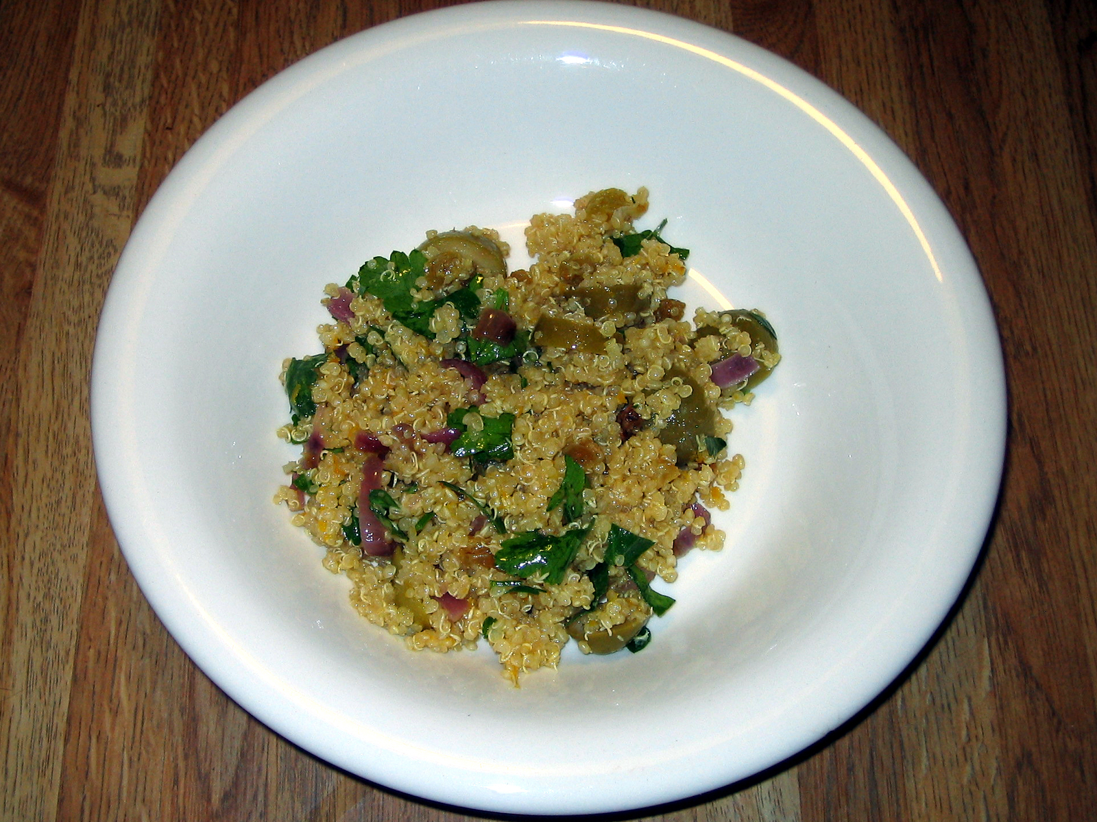 Quinoa, Feta and Spinach Salad (Low-FODMAP)