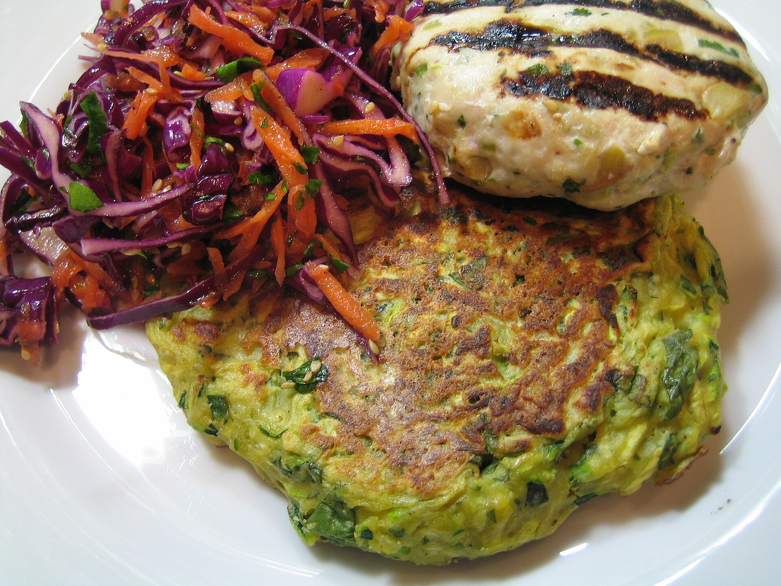 Herb Turkey Burgers (Low-FODMAP)