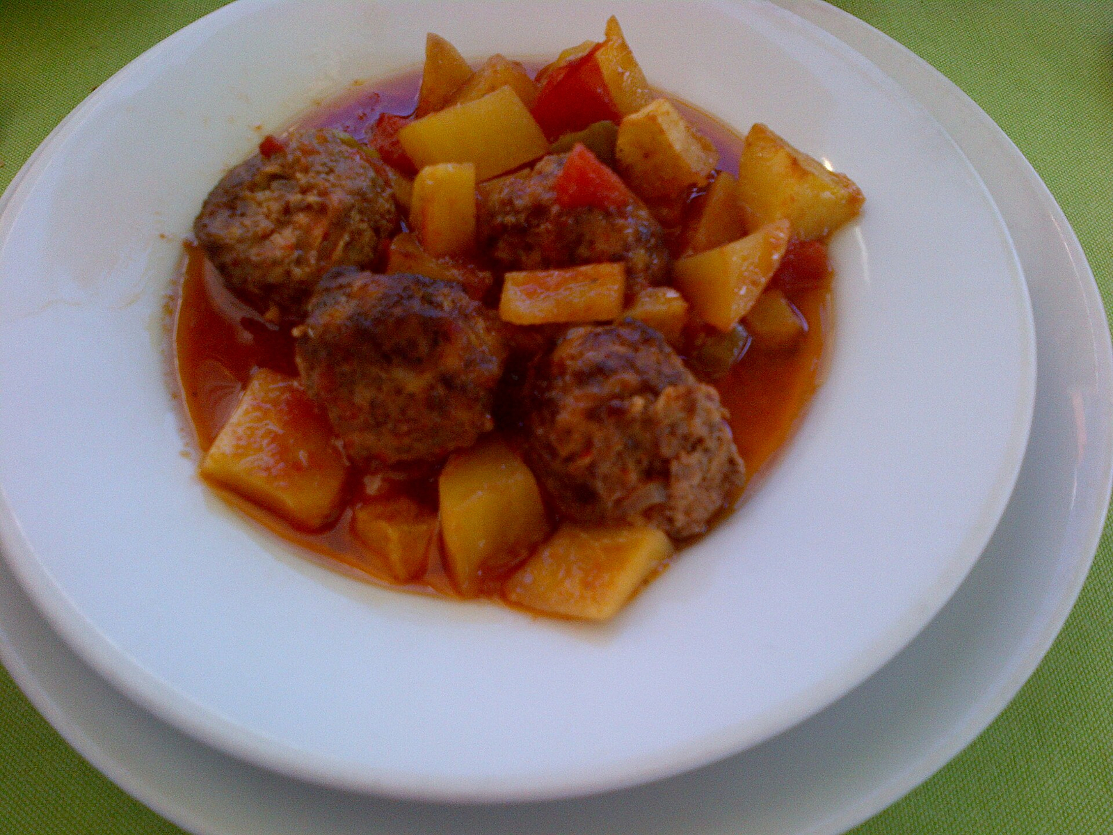 Herbed Turkey Meatballs with Zucchini and Rice (Low-FODMAP)