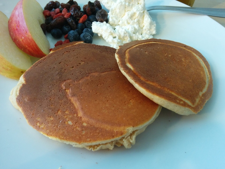 Maple Cinnamon Protein Pancakes