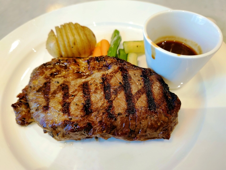 Montreal Steak Spice Sirloin with Smashed Potatoes