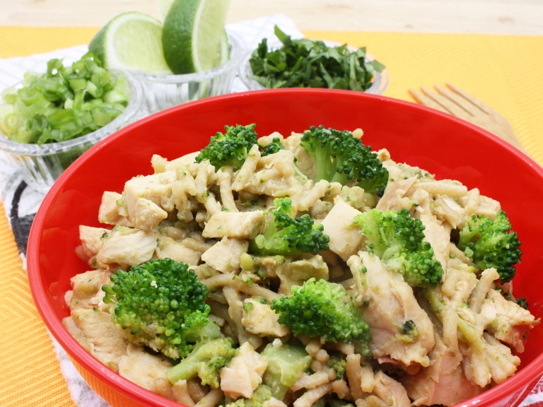 Spicy Peanut Tempeh Noodles