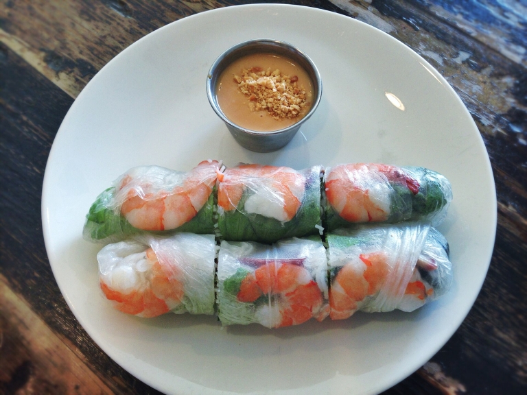 Salmon and Avocado Fresh Rolls