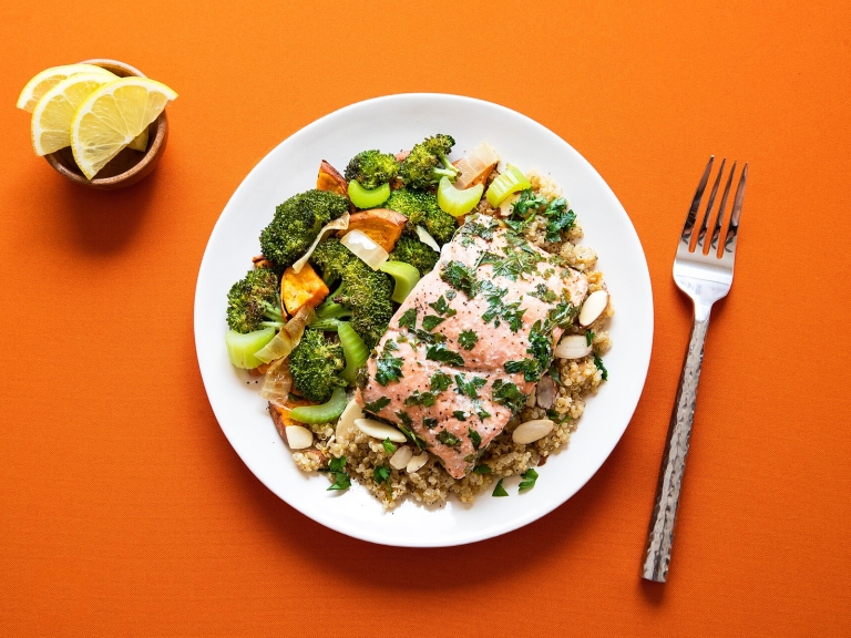 Salmon Quinoa Salad with Lemon Dill Dressing