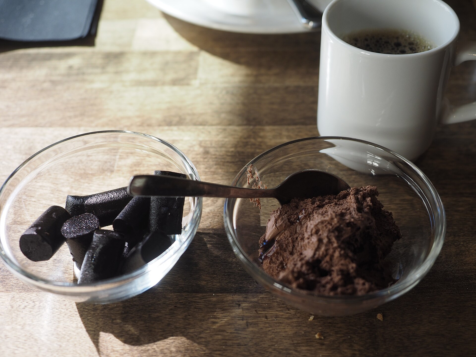 Chocolate Skyr Mousse Cup