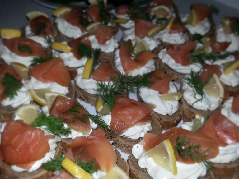 Salmon Cucumber Bites