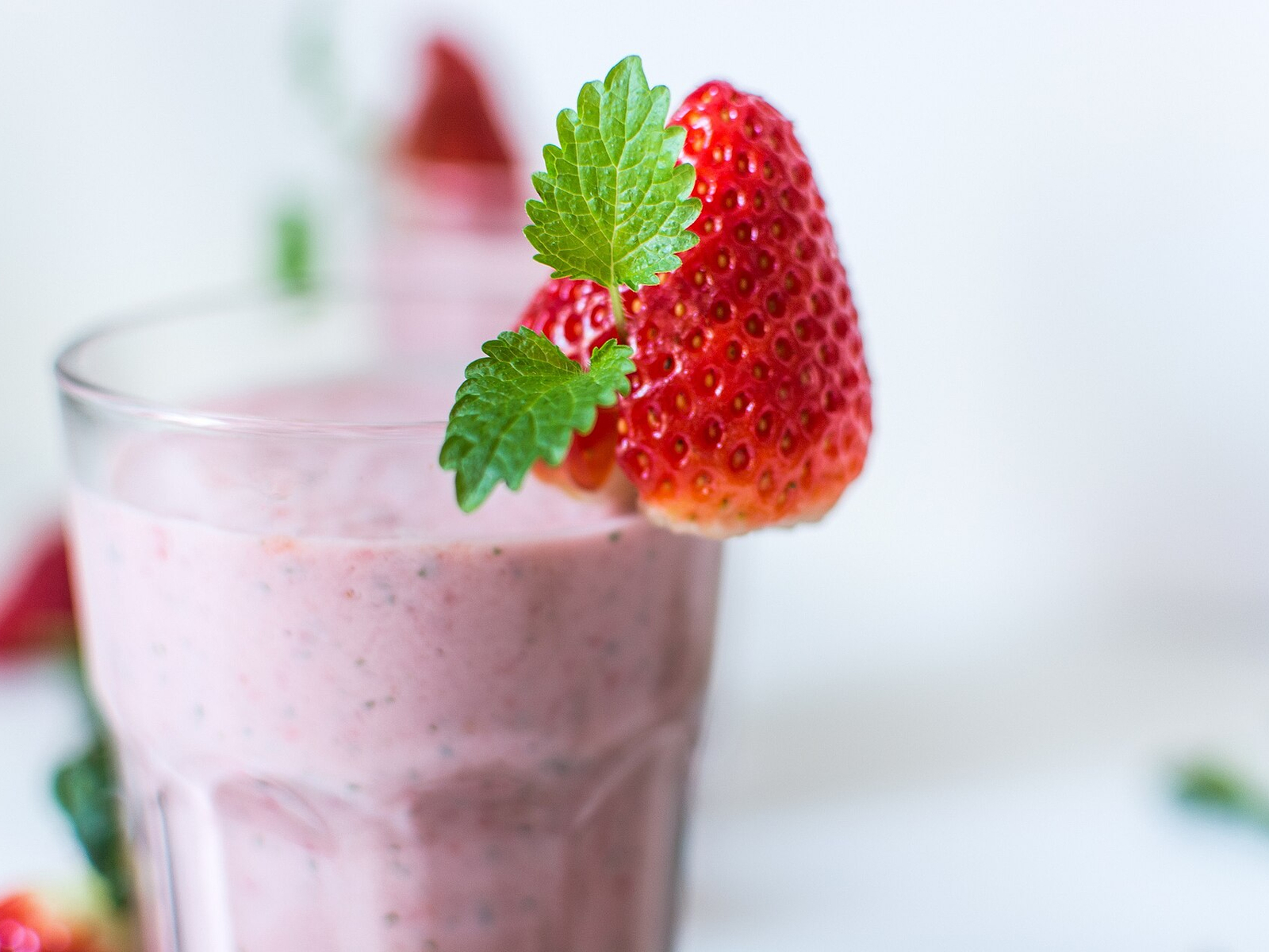 Strawberry Cheesecake Protein Shake