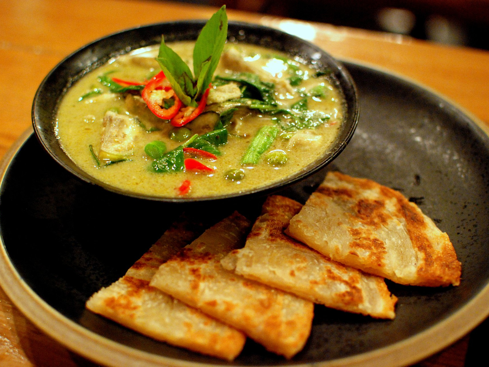 Green Curry Tofu and Vegetables (Vegan)